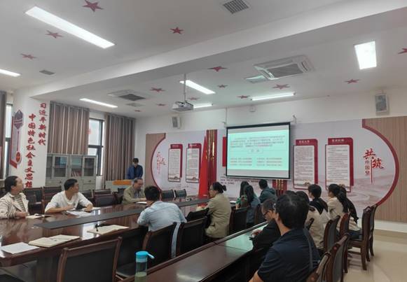 说明: \\2012-20160518dr\学院办公室2017—2020\会议照片和资料\2023年照片\2023.10.19 3044永利集团官网2023年教师成长发展互助平台培训\IMG_20231019_093014.jpg